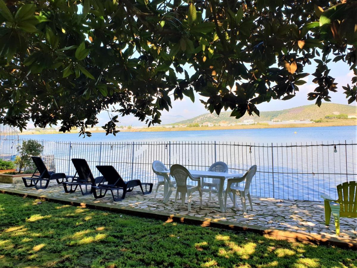 Villa Cecilia Sul Lago Fronte Mare Sperlonga Kültér fotó