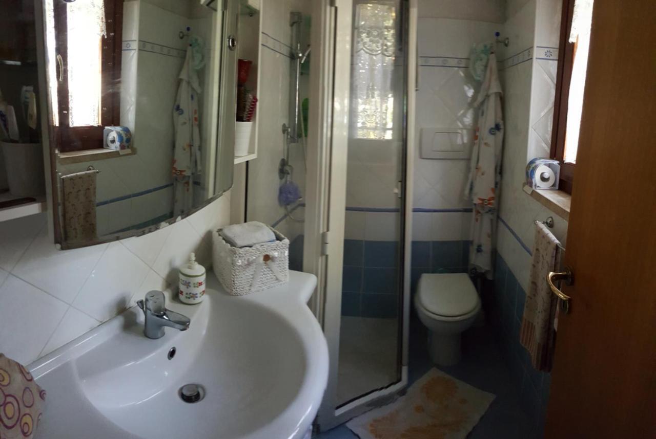 Villa Cecilia Sul Lago Fronte Mare Sperlonga Kültér fotó